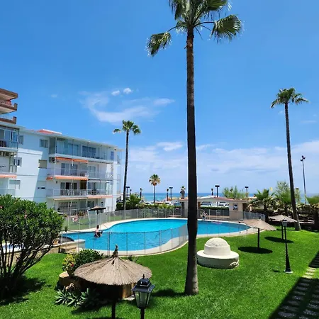 Beachfront - Kids Concept Apartment Fuengirola